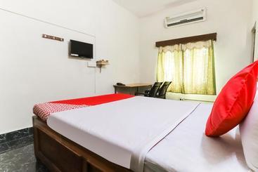 هتل Oyo 49388 Sanctuary Residencies