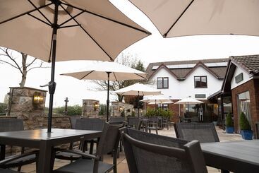 בית מלון כפרי Rufford Arms