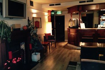 هتل The County Dalkeith