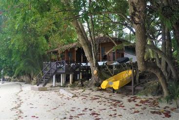 هتل Fatboys Resort