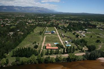 مسافرخانه Atahualpa Mi Posada