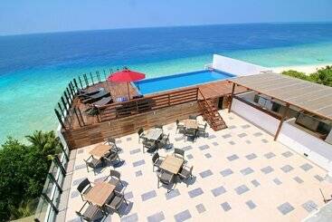 Ranthari Hotel And Spa Ukulhas Maldives