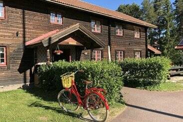 Rättviksgårdens Vandrarhem   Hostel