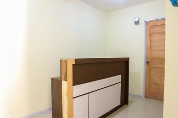 هتل Oyo 3377 Checkpoint Residence