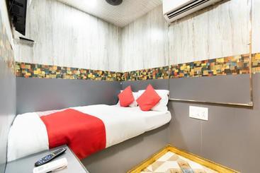 هتل Capital Guest House