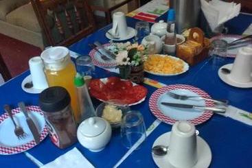 پانسیون Hostal Nomade
