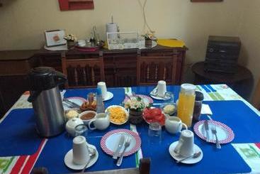 پانسیون Hostal Nomade