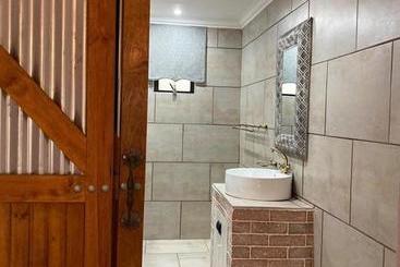 پانسیون The Perfect Corner Guesthouse