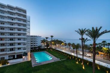 Apartamentos Bajondillo