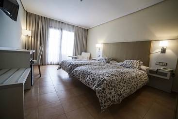 Aparthotel Bahia Sur