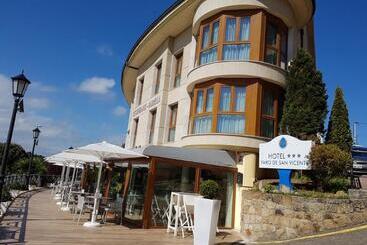 Hotel Faro De San Vicente