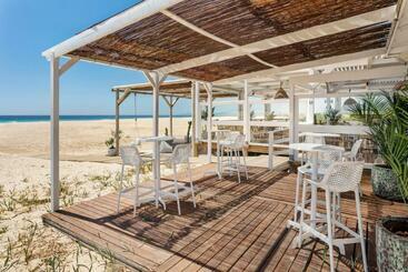 호텔 Zahara Resorts & Villas