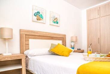 آپارتمان Ona Suites Salou