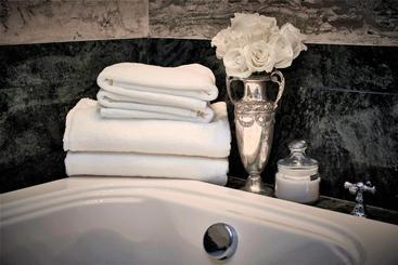 Nino Hotel Boutique