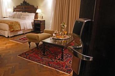 Nino Hotel Boutique