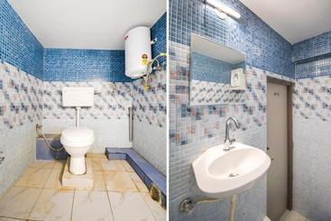 هتل Oyo 70123 Sada Shiv Guest House