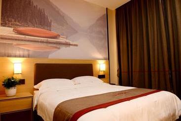 هتل Thank Inn Chain  Hunan Changde Hanshou County Pedestrian Street