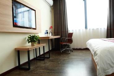 Thank Inn Chain Hotel Jiangsu Nantong Tongzhou District Xianfeng Town Kaihao Square