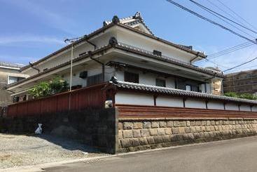 پانسیون まるで一国一城の主 佐藤邸