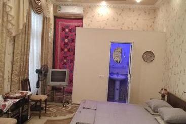 پانسیون Faride Guest House