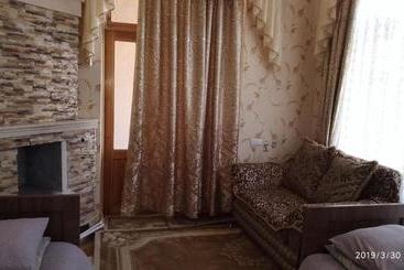 پانسیون Faride Guest House