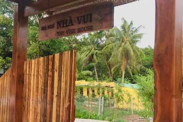 The Vibe House   Chillout Hostel