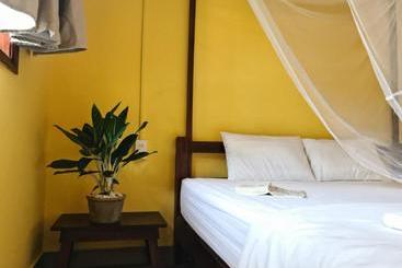 The Vibe House   Chillout Hostel
