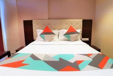 酒店 Hexa Malad Suite