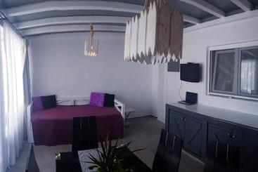 Karma Suites Ftelia