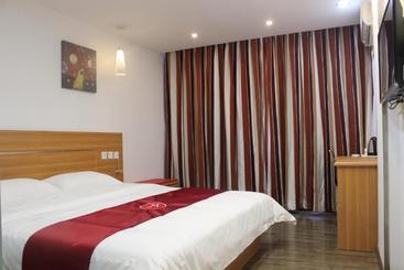 Thank Inn Chain Hotel Guangdong Shenzhen Bantian Wuhe Subway Station