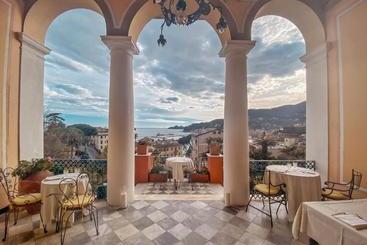 تختخواب و صبحانه Villa Gelsomino Exclusive House