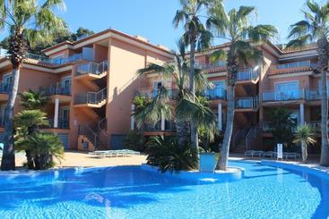 Apartamentos Flamingo Hills