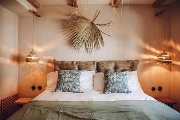 Nomad Hotel   Xábia Port