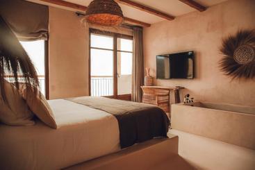 Nomad Hotel   Xábia Port