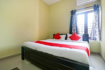 هتل Liberty Apartments