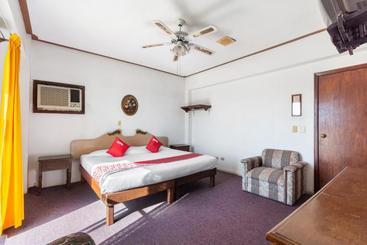 هتل Oyo  Suites San Fernando