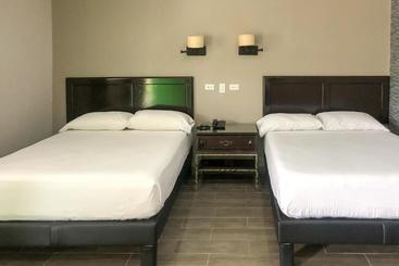 Palms Hotel Acuña