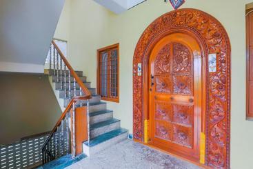 پانسیون Compact Studio Near Mudhaliarpet