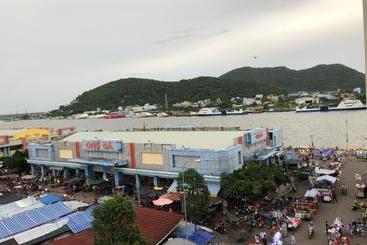 پانسیون Nhà Nghỉ Bảo Châu