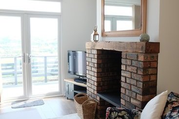 1 Saron Cottages