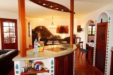 Casa Sueño En El Pueblo De Mala