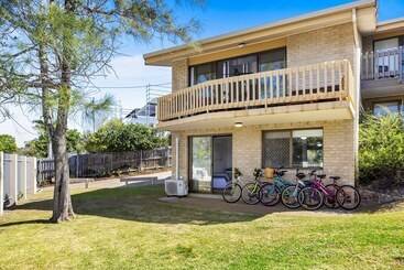קוטג'' Galleries   1/28 Peregian Esplanade   Peregian Beach