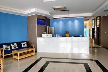 هتل 7 Days Inn Ganzhou Railway Station Waitan No.1 Branch