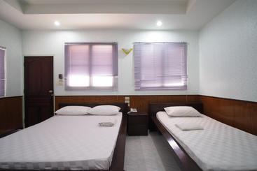 هتل Oyo 911 Suanphai Resort
