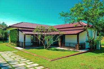 渡假胜地  Niraamaya Private Villas  Benaulim, Goa