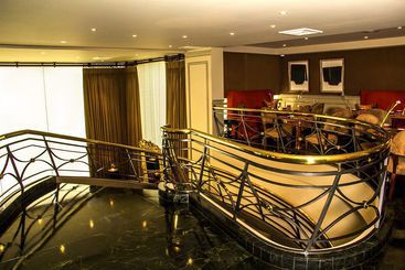 Royal Park Hotel