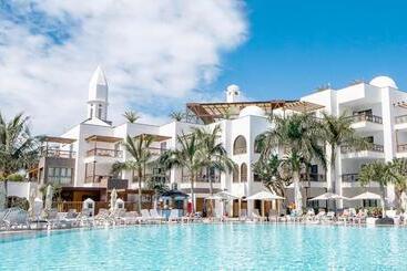 Princesa Yaiza Suite Hotel Resort