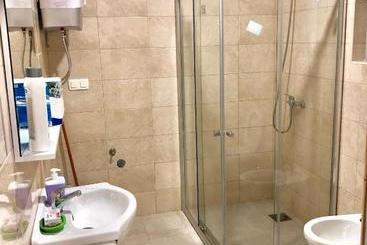 پانسیون Apartmani Maja