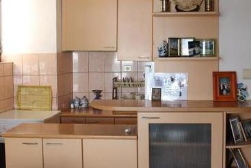 پانسیون Guest House Ohrid Trpeski