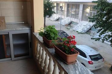 پانسیون Klodi Apartament